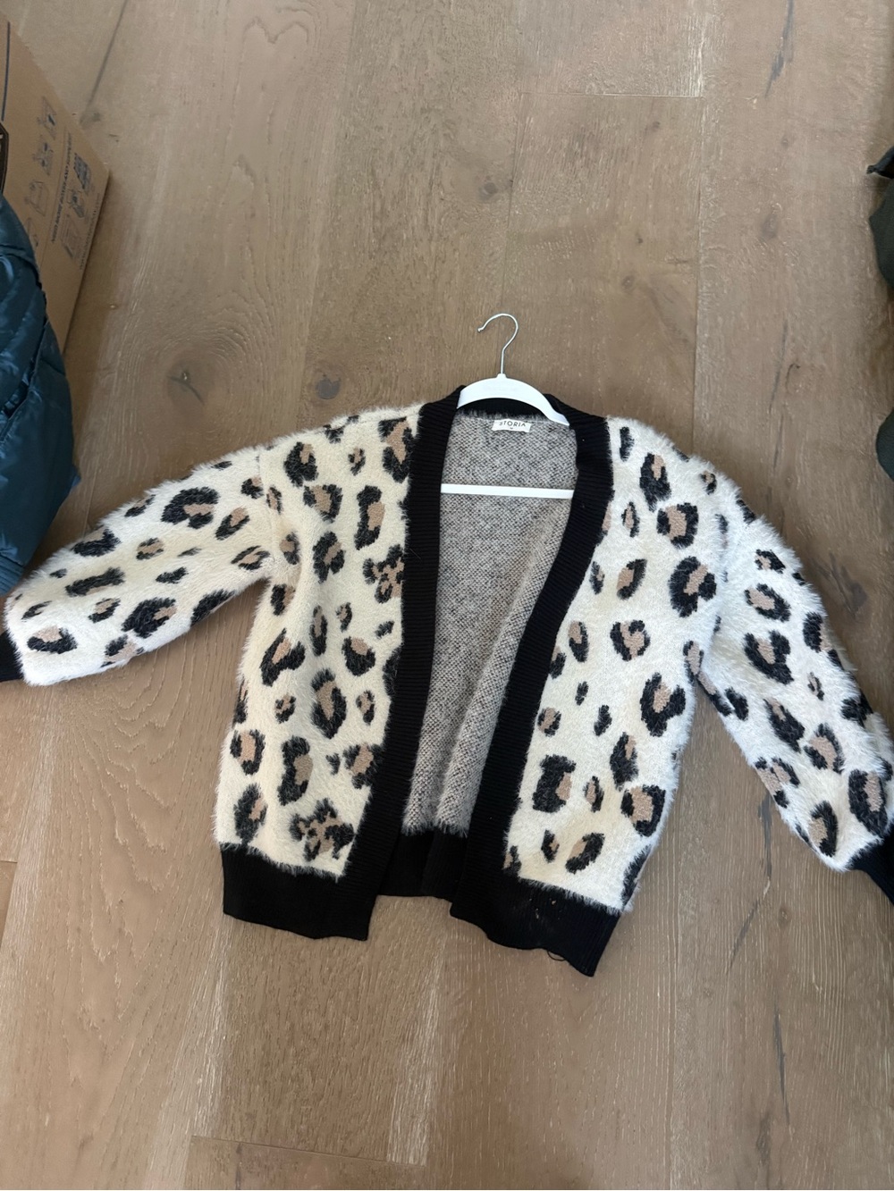 Leopard Print Fuzzy Cardigan Jacket - Black & Cream
